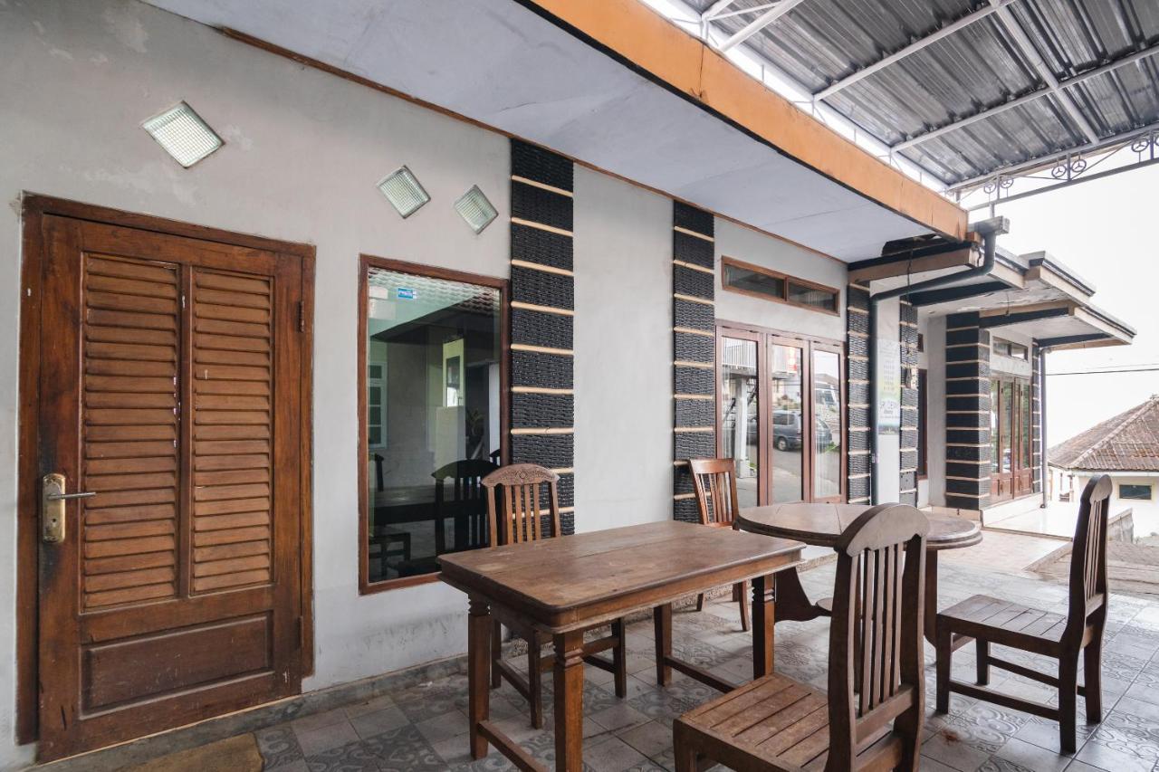 Oyo 1765 Herman Homestay Tosari Екстер'єр фото